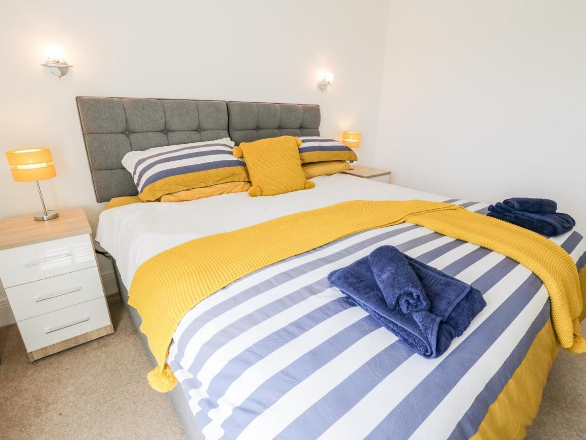 Sail Away, 17 Union Mill Apartment วิทบี ภายนอก รูปภาพ